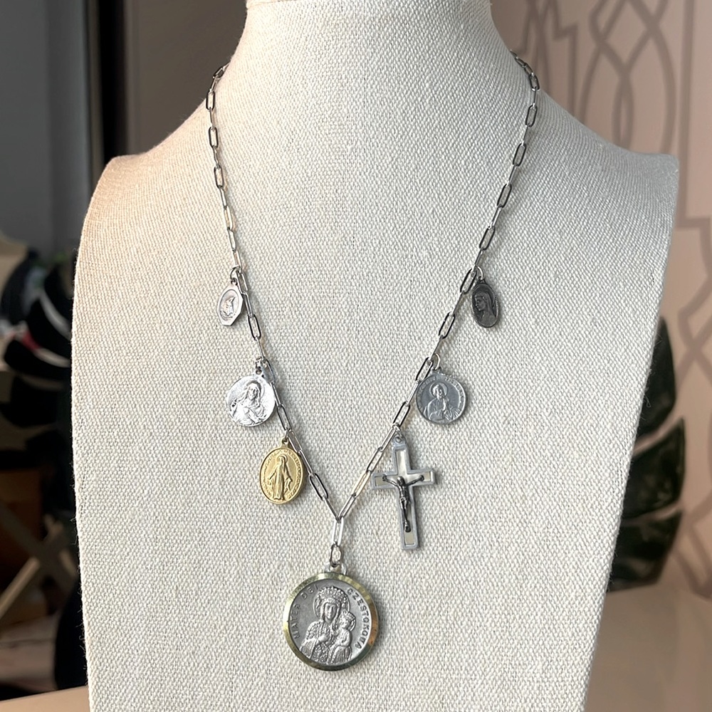 Mixed medals antique charms on a stainless steel necklace 💫 18.5” long